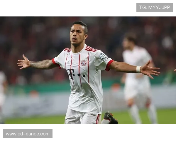 蒂亚戈谈理想中场角色要求：攻防兼备的多面手是必不可少的